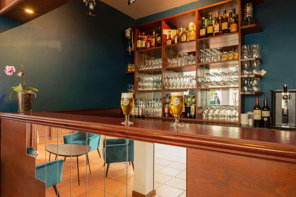 卢布雷萨克 Le Relais De Castelnau酒店 餐厅 照片